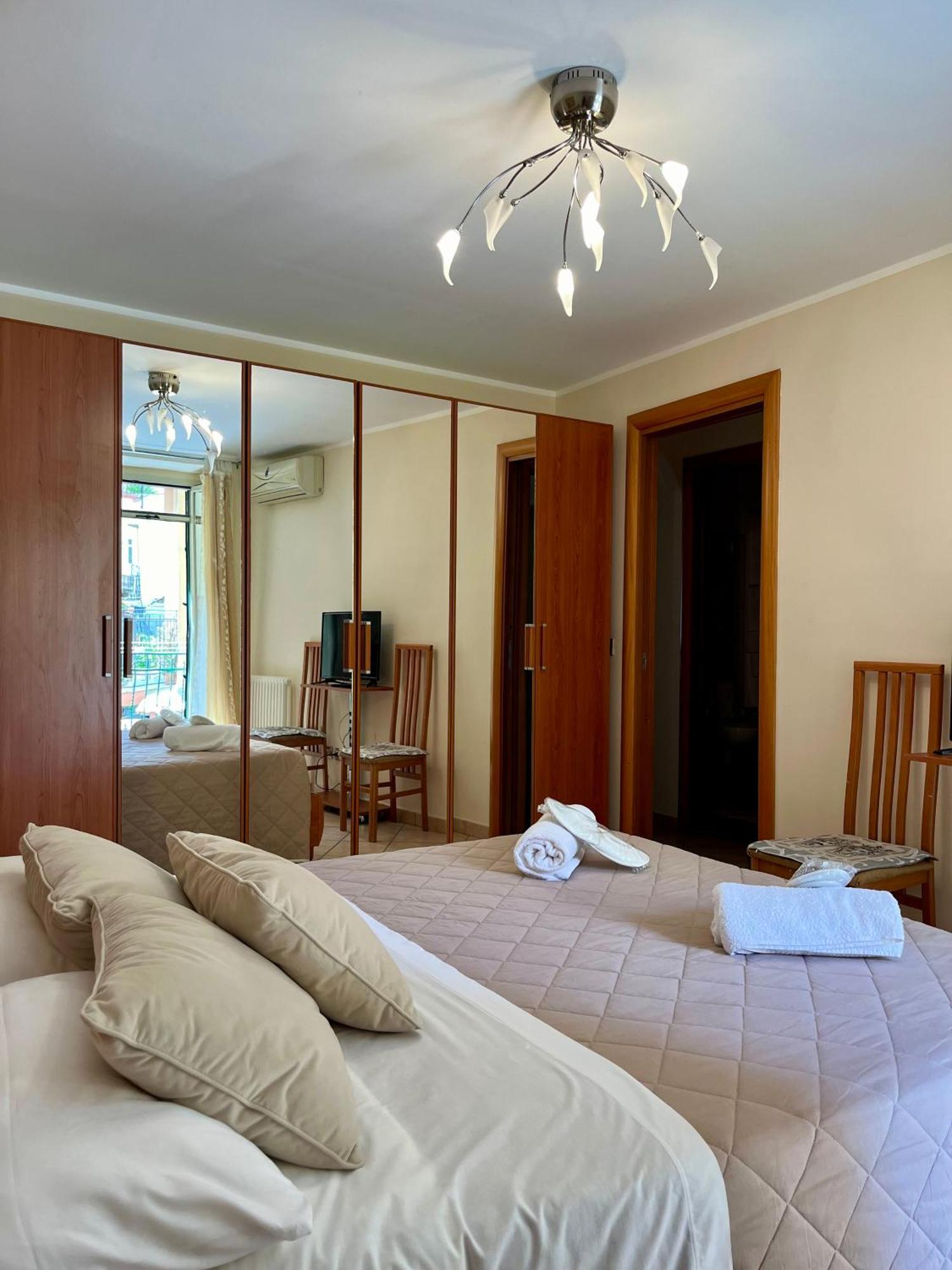 Il Siciliano Apartment Taormina Exterior foto